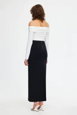 ACLER Heydon Midi Skirt  Black Size 10  for rent on The Volte - image 3