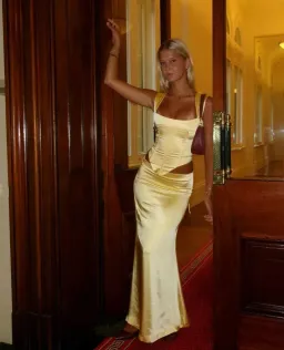 I am Delilah Valerie Set Daffodil Yellow Size AU 6 for rent on The Volte - image 1