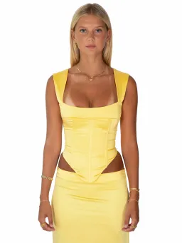 I am Delilah Valerie Set Daffodil Yellow Size AU 6 for rent on The Volte - image 3