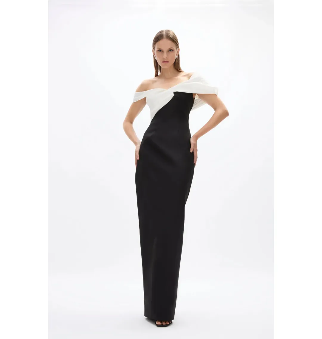 Rachel Gilbert Delila Dress Black Size 10/M for rent on The Volte - main image