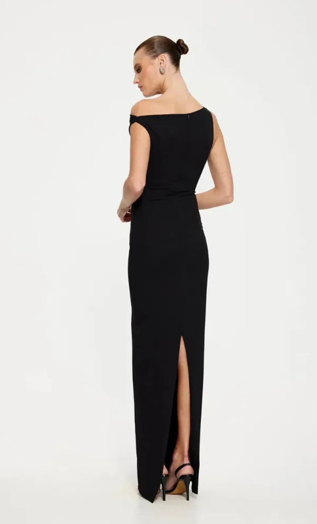 Effie Kats Inaya Gown Black Size 6 for rent on The Volte - main image