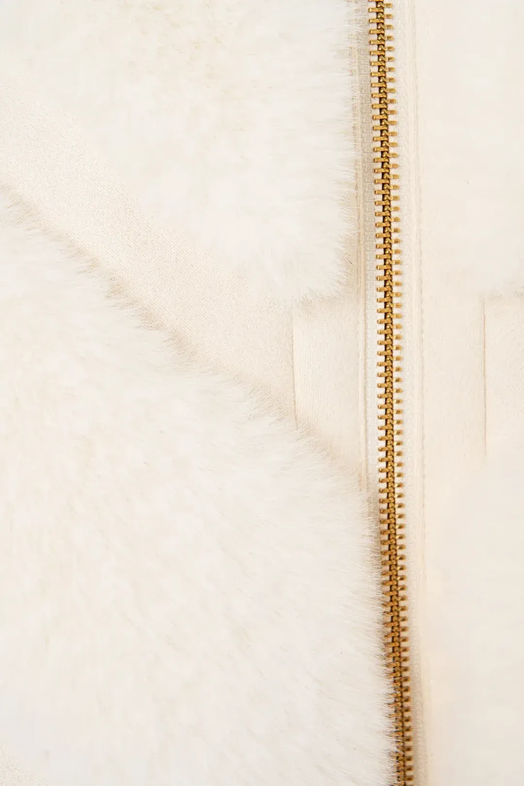 Camilla Tiled Time Faux Fur Short Sleeve Slouch Jacket White (M/L-AU12/14) for rent on The Volte - main image