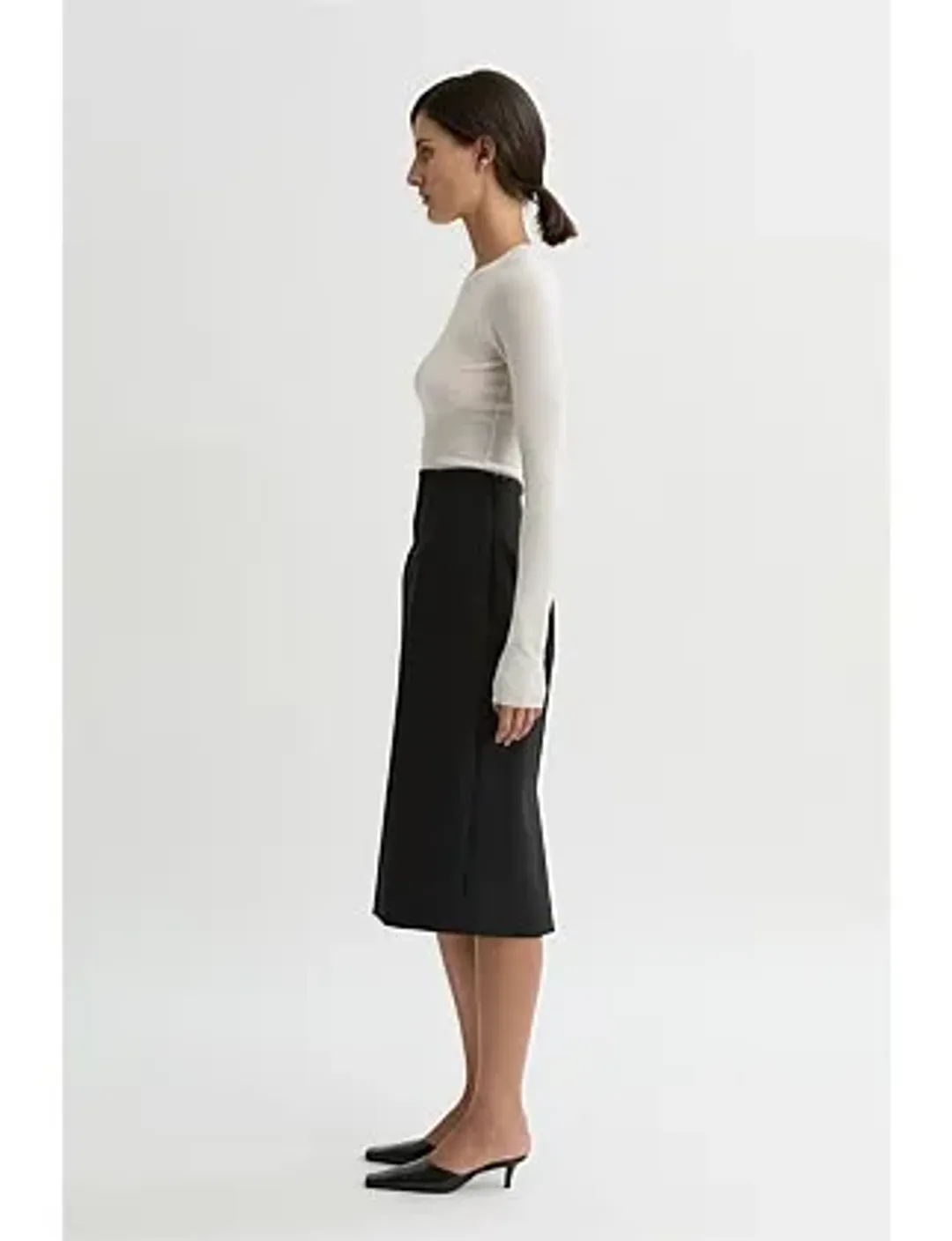 Willow Astrid Wool Pencil Skirt Black Size 6 for rent on The Volte - main image