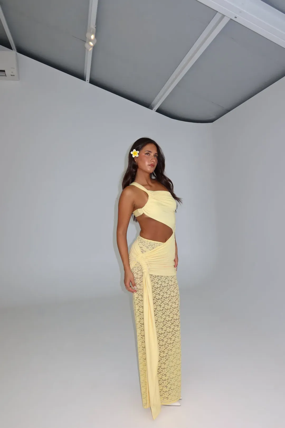 Deconduarte Paridiso Maxi Dress Yellow Size XS/6 for rent on The Volte - main image