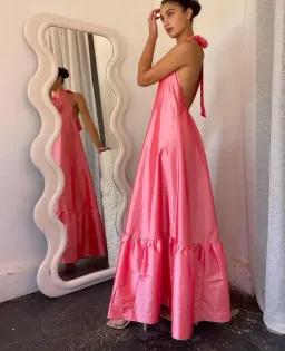 Hansen and Gretal Gateau Gown Pink Size AU 8 for rent on The Volte - image 2