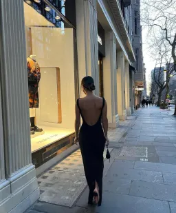 Effie Kats Verona Maxi Gown in Black Size AU 6 for rent on The Volte - image 13