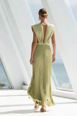 L'Idee Woman Gala Gown in Fresco Size XS / AU 6 for rent on The Volte - image 3