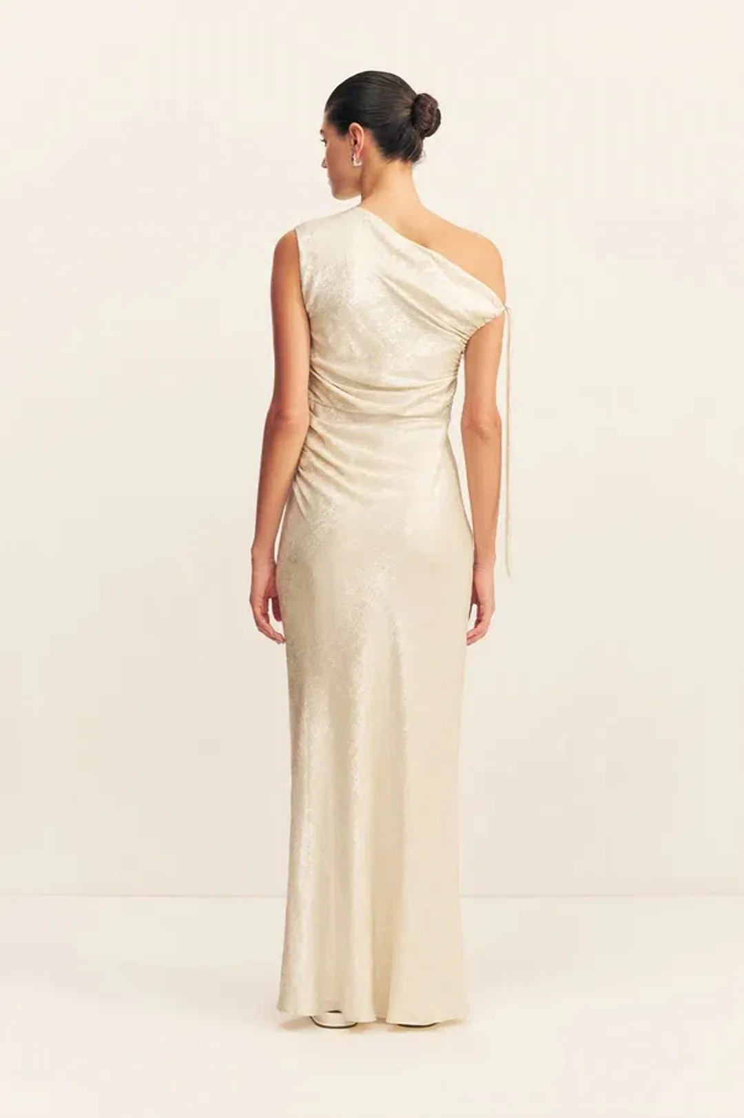 Shona Joy Calder Gathered Maxi Dress Bubbly Size 12 for rent on The Volte - main image