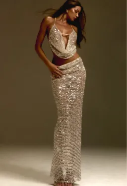 SYDNEY LANE CRYSTAL SEQUIN CO-ORD QUARTZ. SIZE S / AU 8 for rent on The Volte - image 2