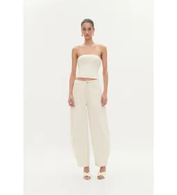 Aje Reflect Denim Barrel Jeans Daylight Size 10 for rent on The Volte - image 1