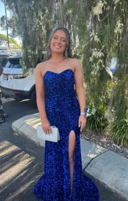 Gossip Gowns Blue Size 6  for rent on The Volte - image 2