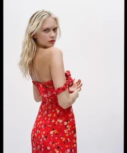 Realisation Par The Juliet in Rouge Fleur in Size M/AU 10 for rent on The Volte - image 8