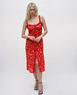Realisation Par The Juliet in Rouge Fleur in Size M/AU 10 for rent on The Volte - image 7