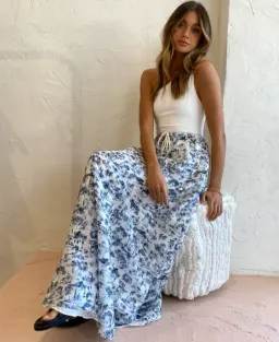 Sir The Label Dimitri Maxi Skirt in Dimitri Print Size 1/AU 10 for rent on The Volte - image 3