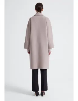 Jac + Jack Mega Coat Light Beige Size 8 for rent on The Volte - image 2