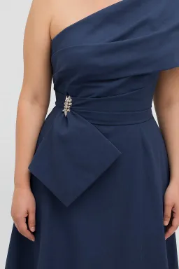 Rachel Gilbert Archer Floor Grazing Gown in Navy Size 6 / AU 18 for rent on The Volte - image 4