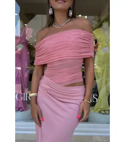 Benni Nico Off Shoulder Maxi Dress Candy Floss Pink Size AU 6 for rent on The Volte - image 2