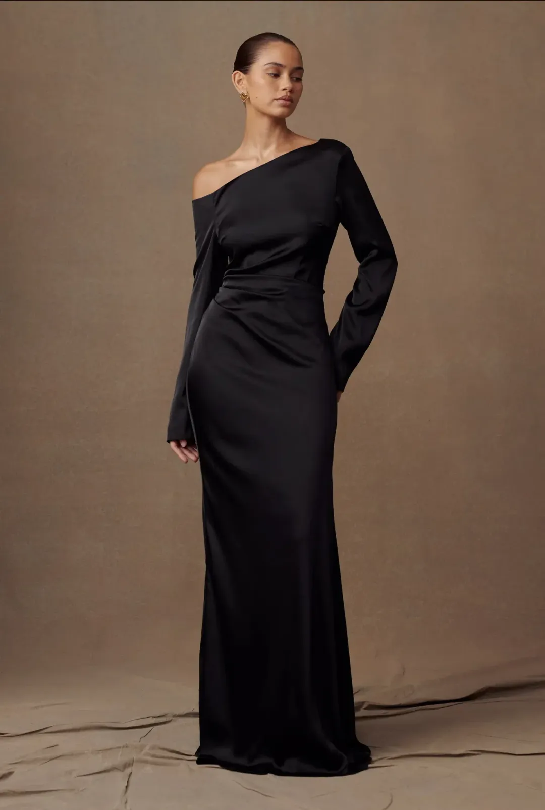 Meshki Avery Dress Black Size 18  for rent on The Volte - main image