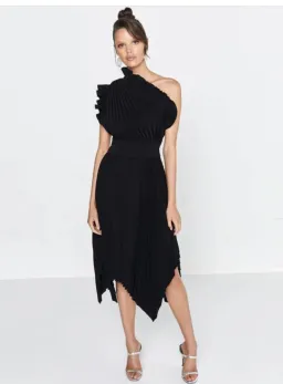 Mossman The Lady Like Dress Black Size 14  for rent on The Volte - image 1