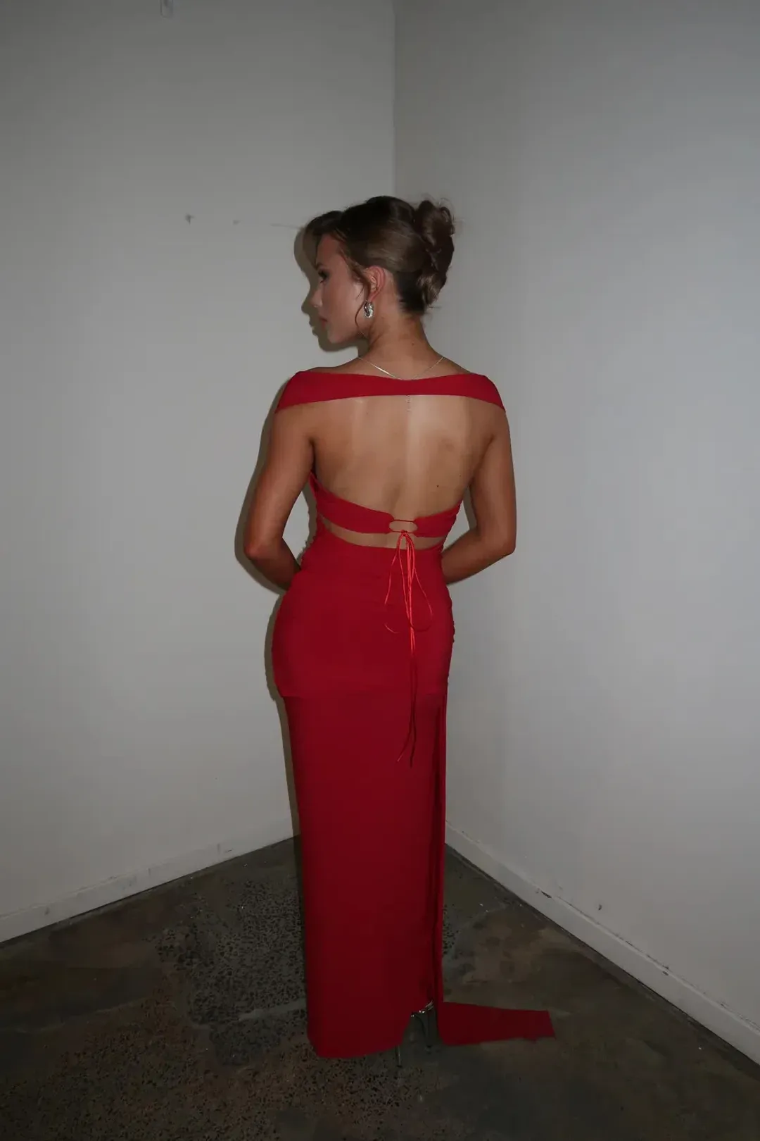 Deconduarte Ivana Jersey Maxi Dress in Pure Red Size M / AU 10 for rent on The Volte - main image