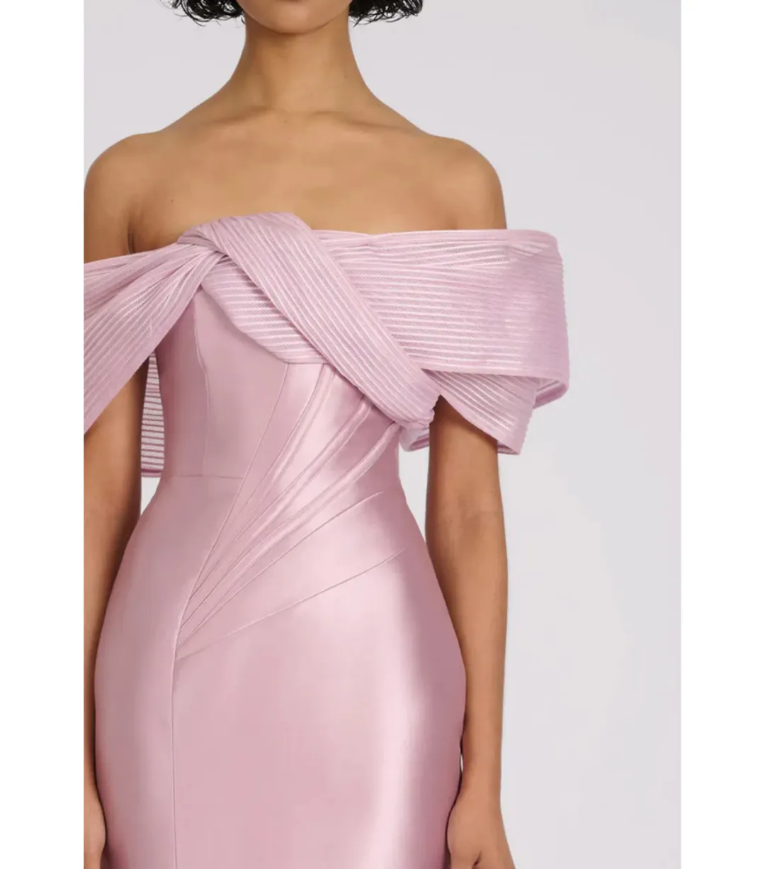 Eliya The Label Annika Midi Dress Mauve Size AU 8 for rent on The Volte - main image