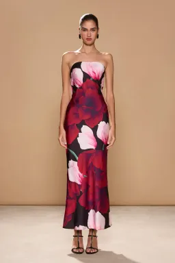 Sonya Moda Alma Midi Dress in Midnight Roses Size 8 for rent on The Volte - image 2