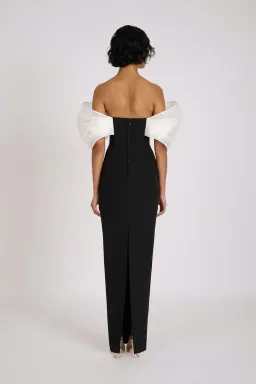 Eliya the Label Drew Gown Black Size S/ AU 8 for rent on The Volte - image 3