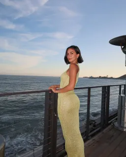 Asta resort Natalia midi  for rent on The Volte - image 1