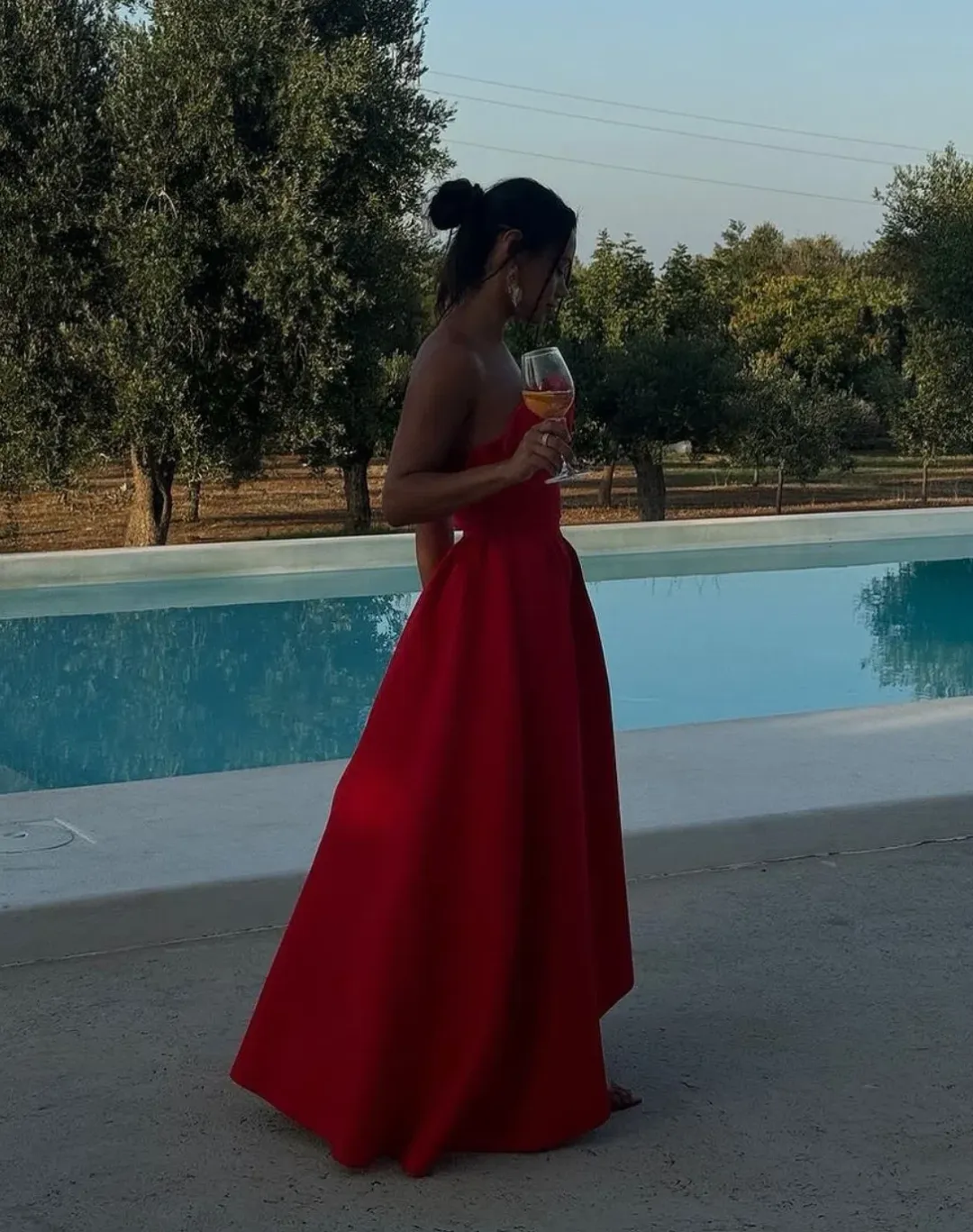 Elliatt Laurel Sleeveless Maxi Dress size 16 Red for rent on The Volte - main image