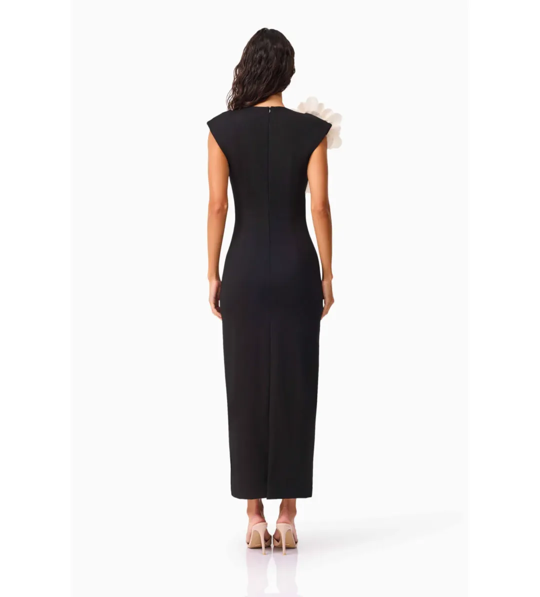 Elliatt Zahara V-Neck Gown in Black Size M/Au 10 for rent on The Volte - main image