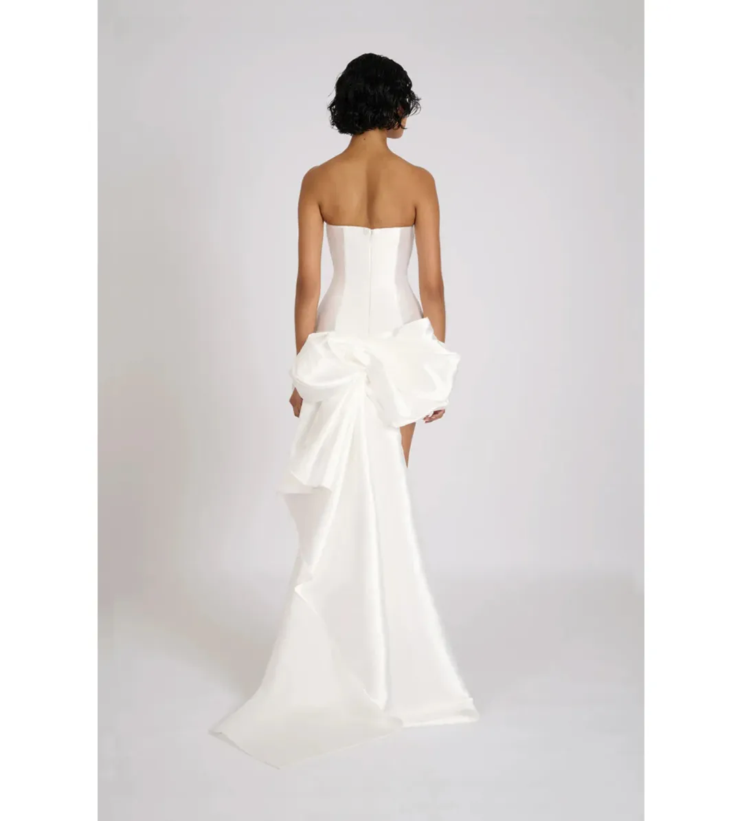 Eliya The Label Chloe Mini Dress White Size XS / 6 for rent on The Volte - main image