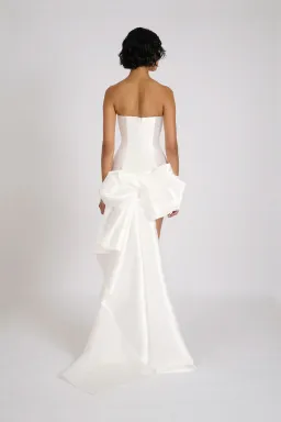 ELIYA THE LABEL Chloe Dress | White XS for rent on The Volte - image 4