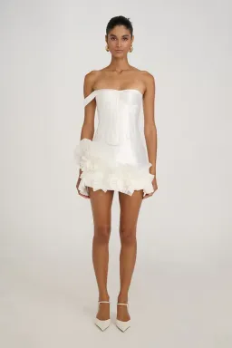 ELIYA THE LABEL White Kerrie Jenaya Set | XS 6 for rent on The Volte - image 2