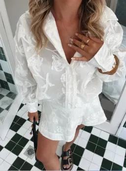 Dissh Azalea Set Off White Size XS for rent on The Volte - image 1