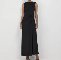 Sheike Simone Maxi Sz12 for rent on The Volte - image 2