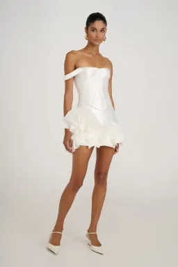 ELIYA THE LABEL White Kerrie Jenaya Set | S 8 for rent on The Volte - image 1