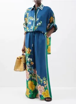 Lyla Linen Set for rent on The Volte - image 3