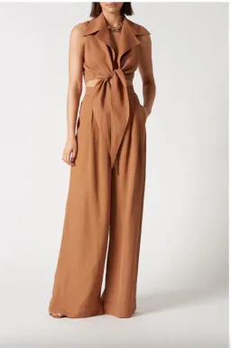 Italian Linen Viscose Cinnamon Set for rent on The Volte - image 3