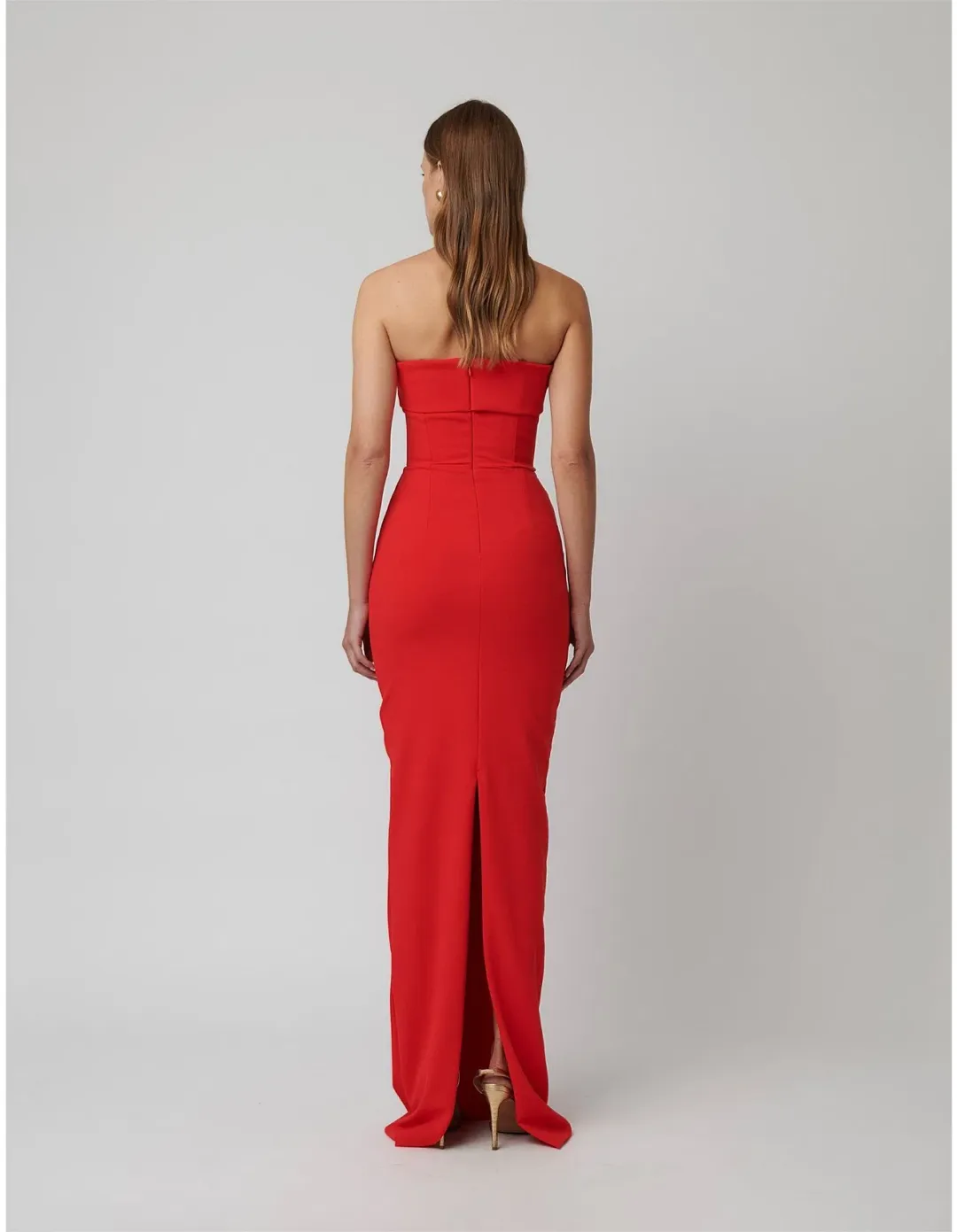 EFFIE KATS MONROE STRAPLESS CREPE FLOOR LENGTH GOWN RED M/10 AU for rent on The Volte - main image