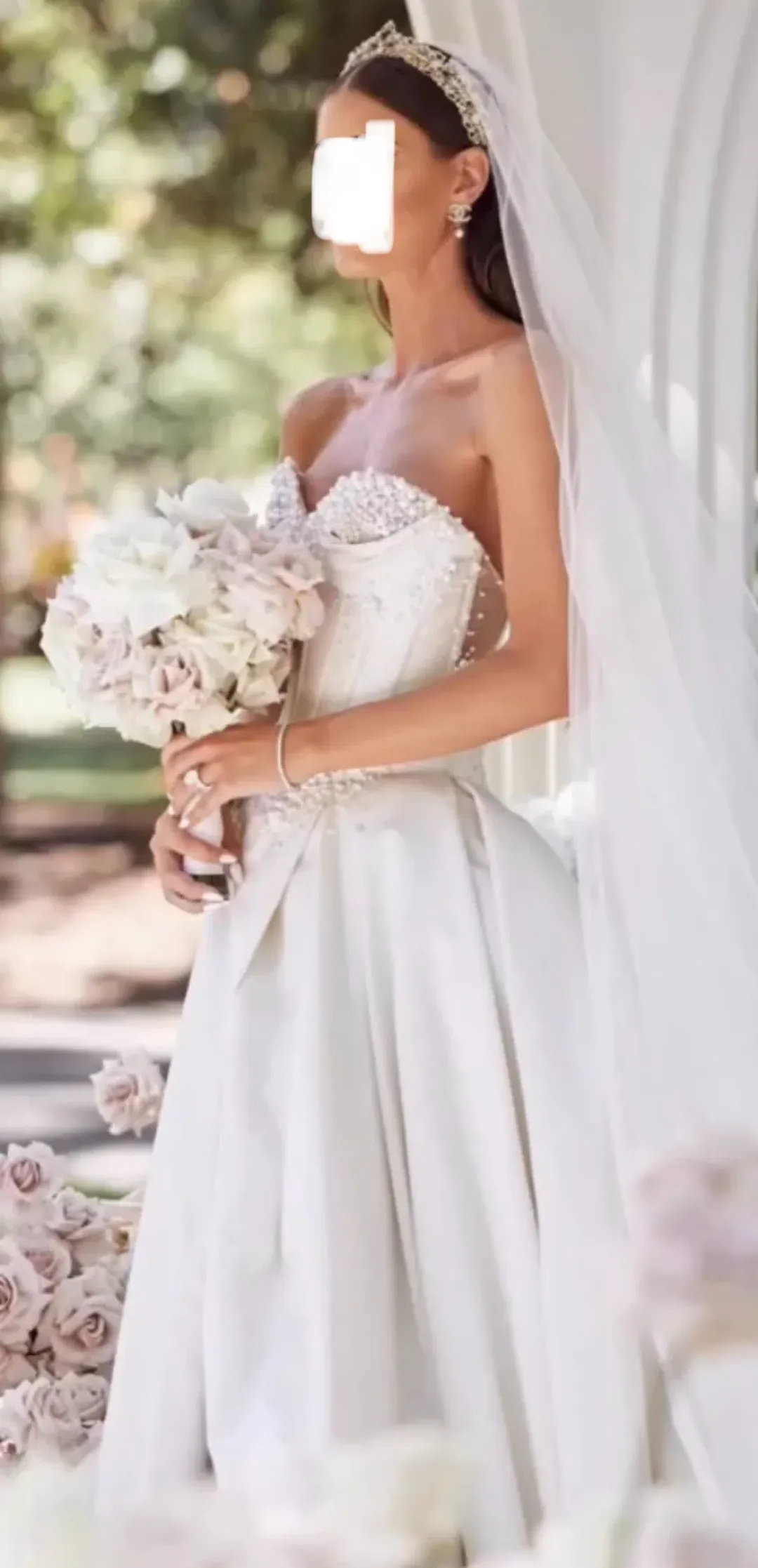 Pallas Couture - Bespoke wedding dress  for rent on The Volte - main image