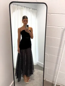 Jefre Sèi - Sarai maxi  for rent on The Volte - image 1