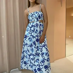 Faithfull the Brand Tayari Midi Dress Ensola Floral Print Blue Size 6 for rent on The Volte - image 4