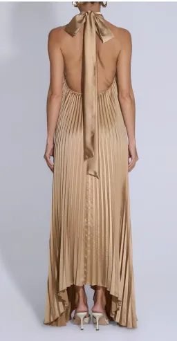 L’IDEE OLYMPIA GOWN- Dessert Size 8  for rent on The Volte - image 4