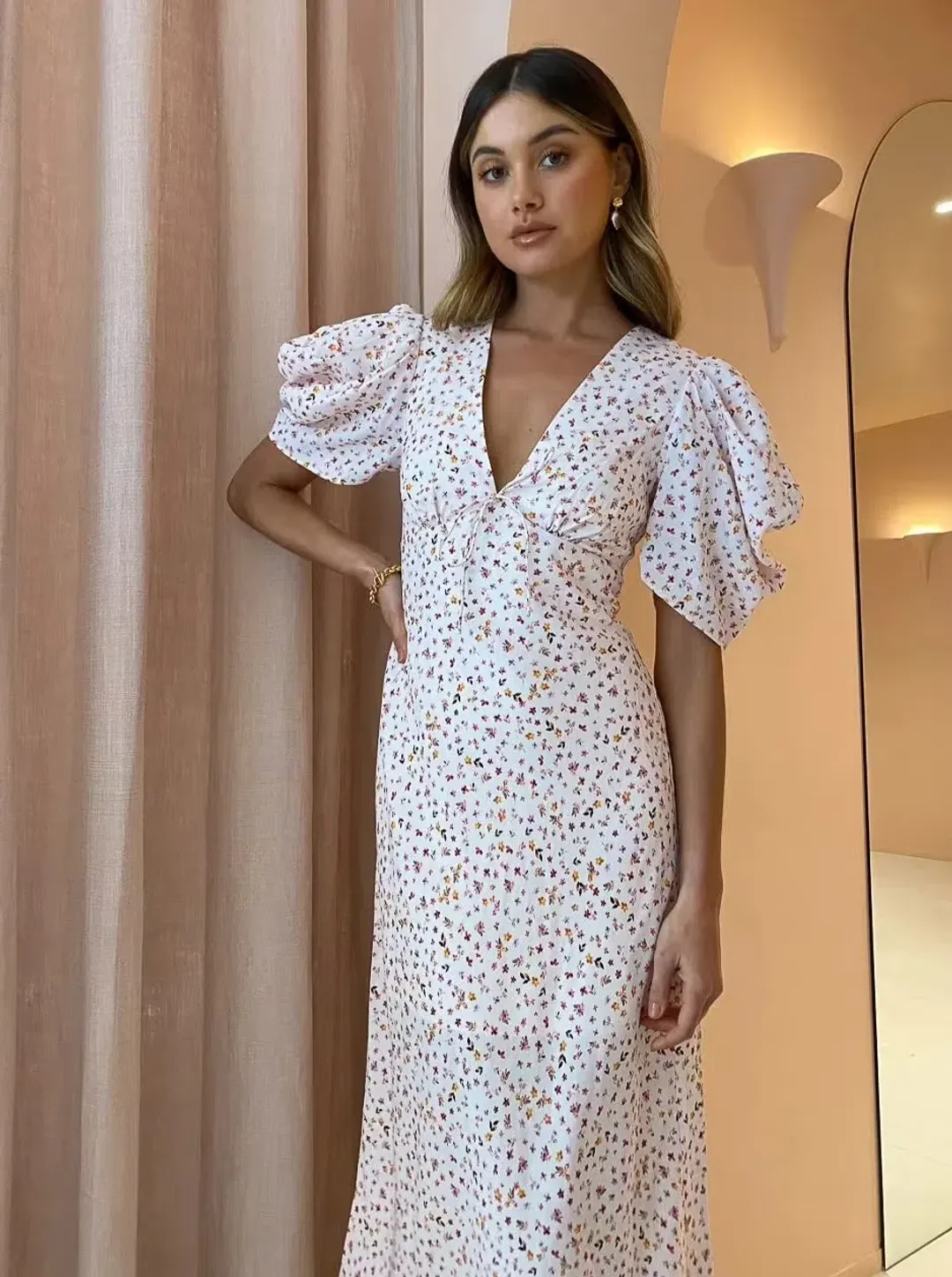 Significant Other Malarie Dress Ditsy Wild Flowers Print. Size 10 for rent on The Volte - main image