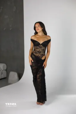 Natalie Rolt Aubrey in black size 0/ AU 6 for rent on The Volte - image 1