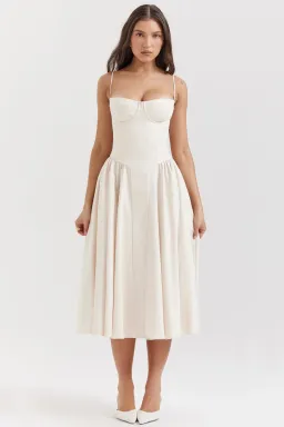 House of CB Samaria dress Cream size M for rent on The Volte - image 1