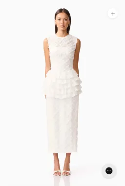 Elliatt Athena Lace Midi Dress in white - size 10 for rent on The Volte - image 2