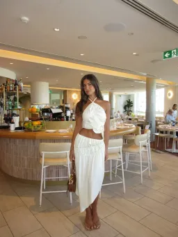 Koster Kulture , Cream Size 6 for rent on The Volte - image 1