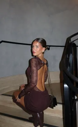 BENNI Oskar Mini Chocolate size 8 for rent on The Volte - image 2