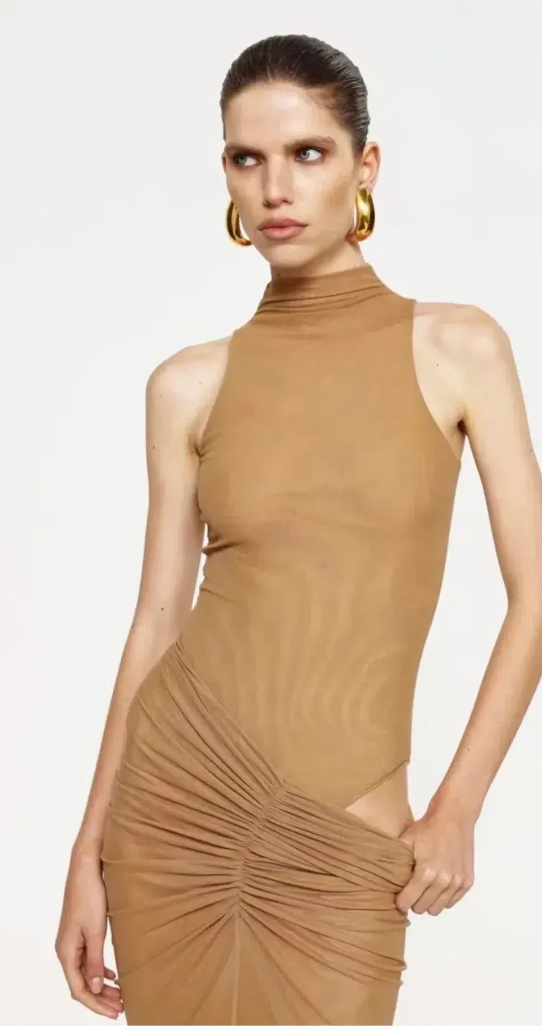 Effie Kats Pilar Mesh Set Size 6 for rent on The Volte - main image